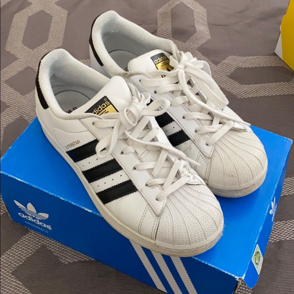 Adidas Superstar